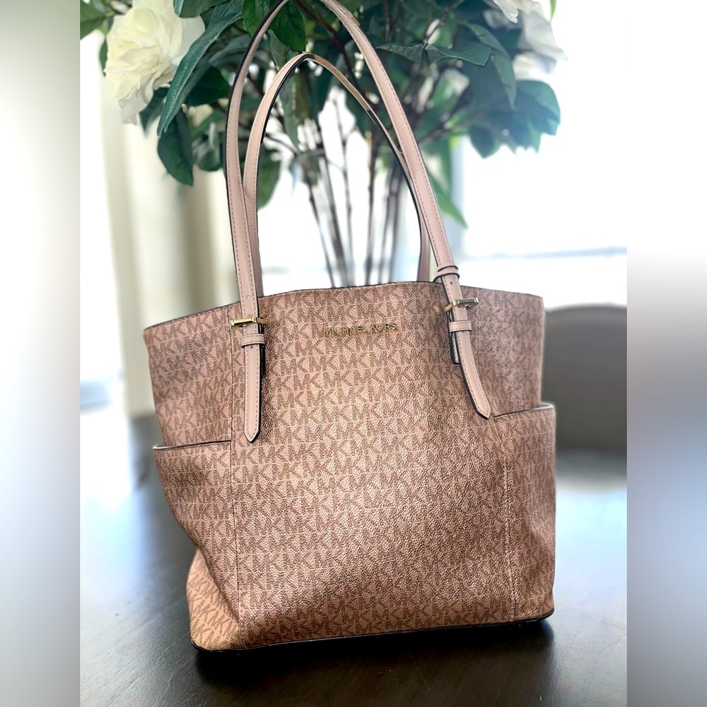 Large Michael Kors purse